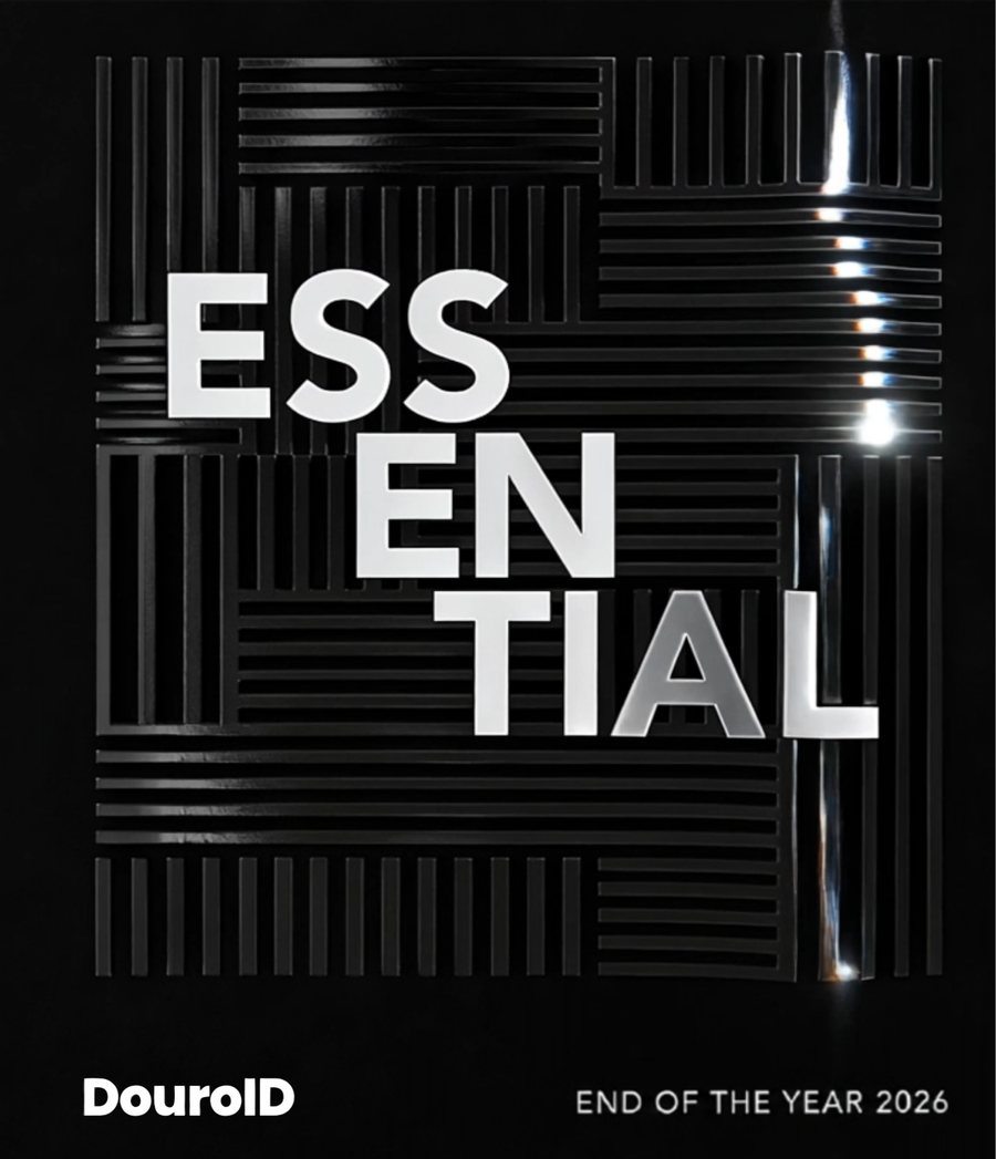 Capa do catálogo Essential — End of the Year 2026