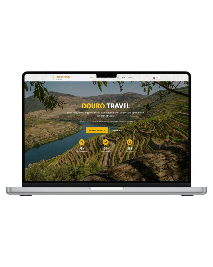 Site Douro Travel num computador portátil